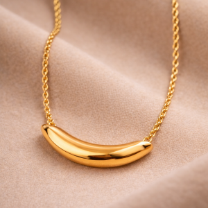 CURVE NECKLACE
