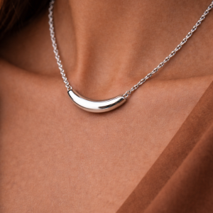 CURVE NECKLACE