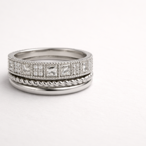 TRINITY LUX RING