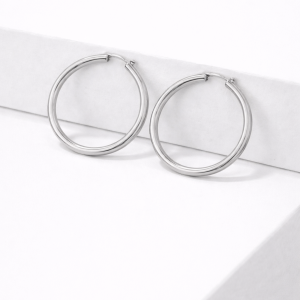 CLASSIC SILVER HOOPS EARRINGS