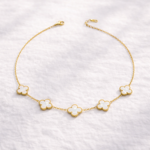 GOLDEN CLOVER NECKLACE