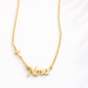 NONA CROSS NECKLACE