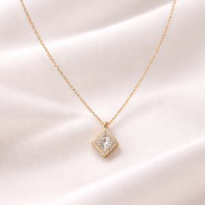 RADIANT DIAMOND NECKLACE