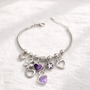 HEART CHARM BRACELET