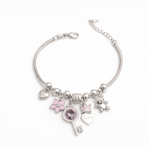 GLAM CHARM BRACELET