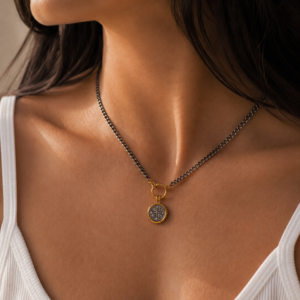 Medalion Chain Necklace