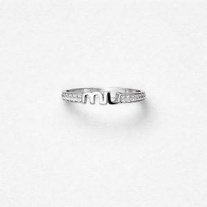 CRYSTAL LETTER RING
